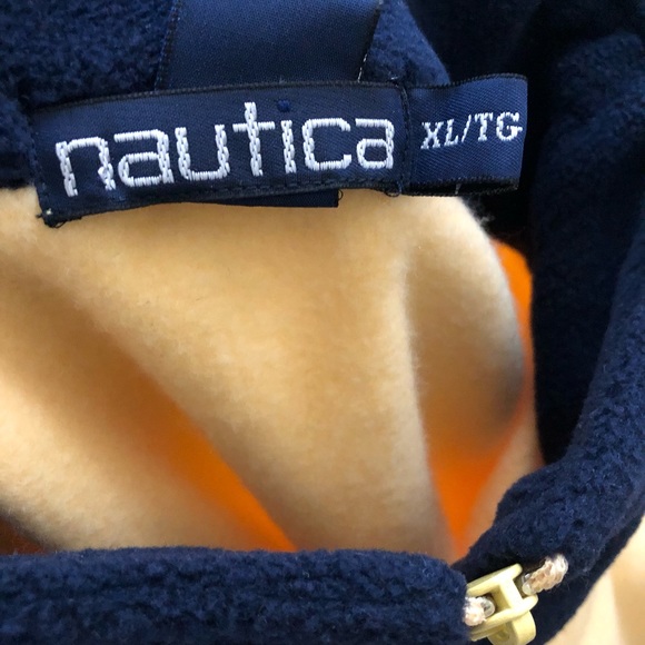 Vintage Nautica sweater 🔥🔥 - Picture 4 of 5